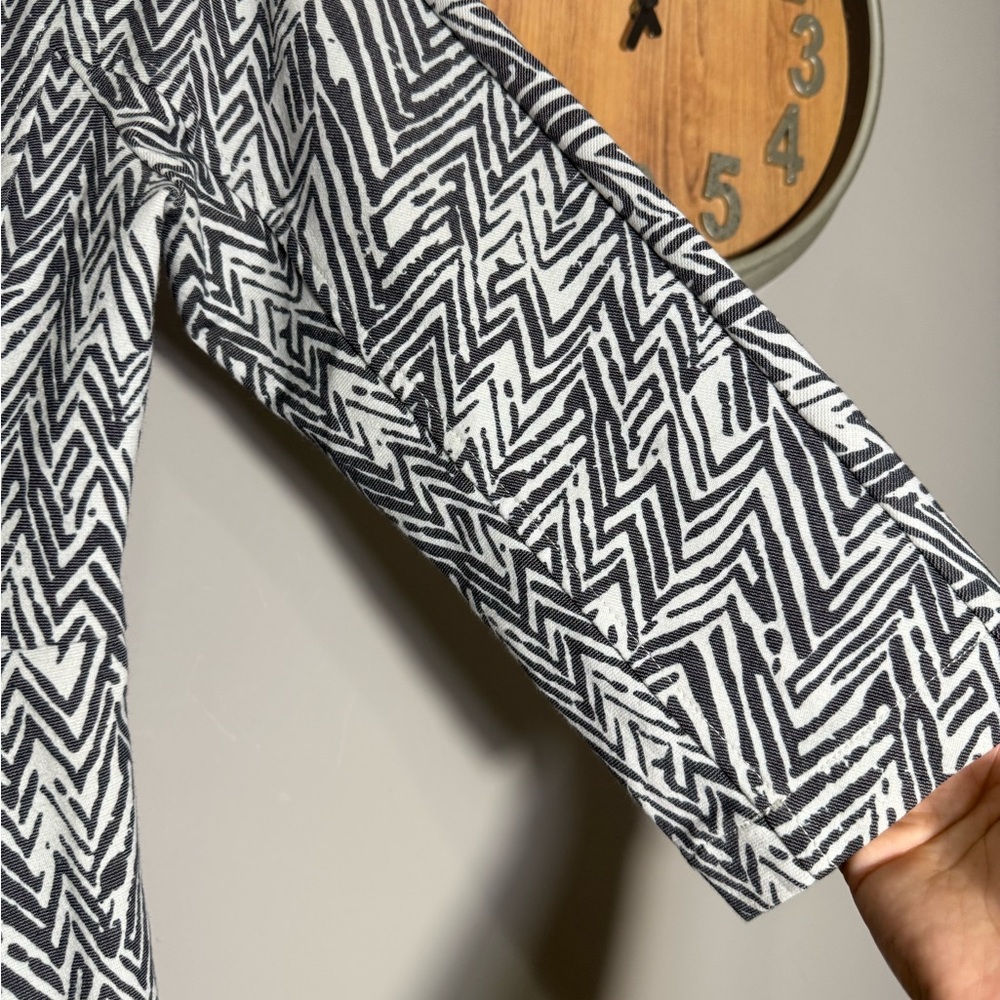 Cabi Monochrome Zebra Pattern Jacket - image 2